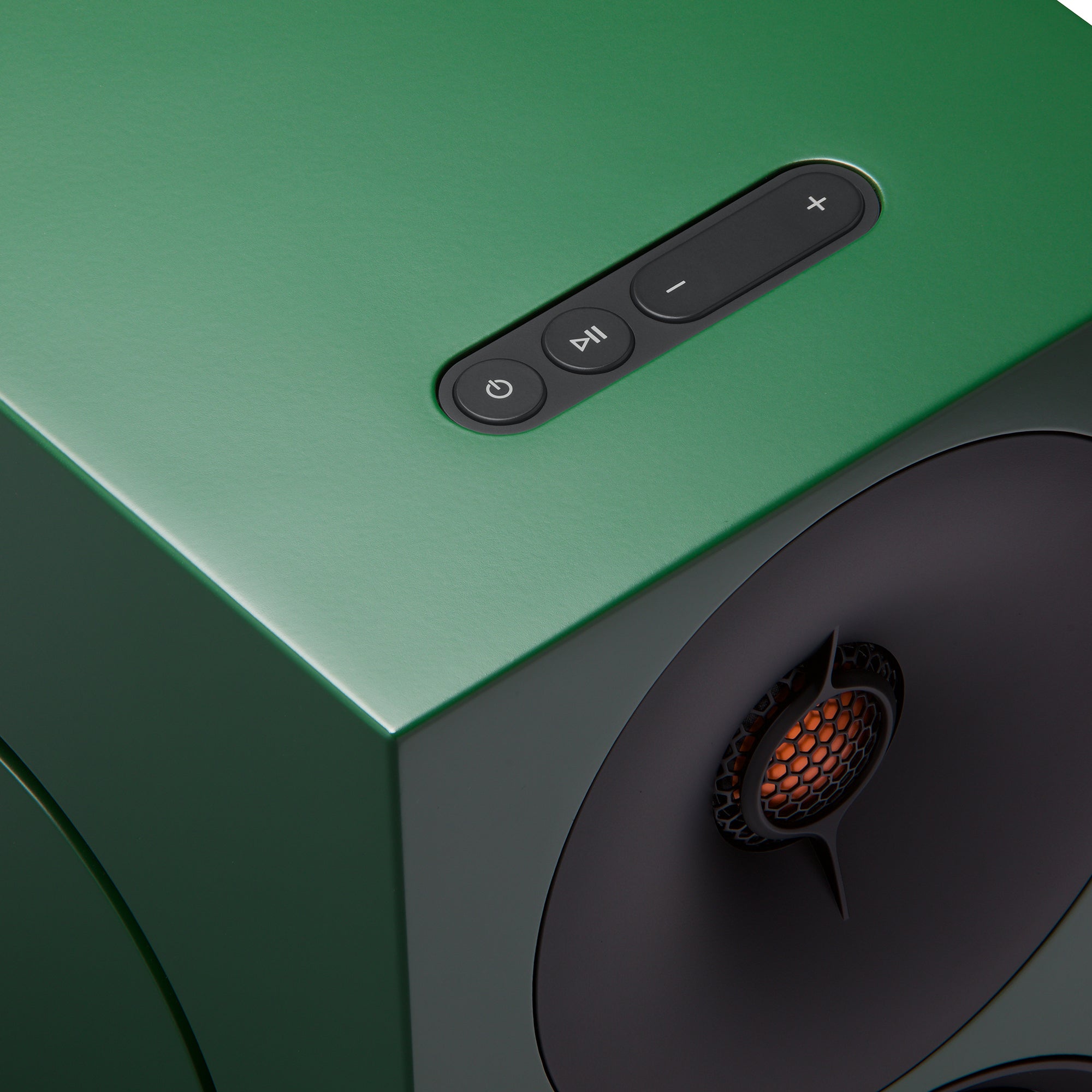 Cambridge Audio L/R M Bookshelf Speakers (Pair) - Image 53