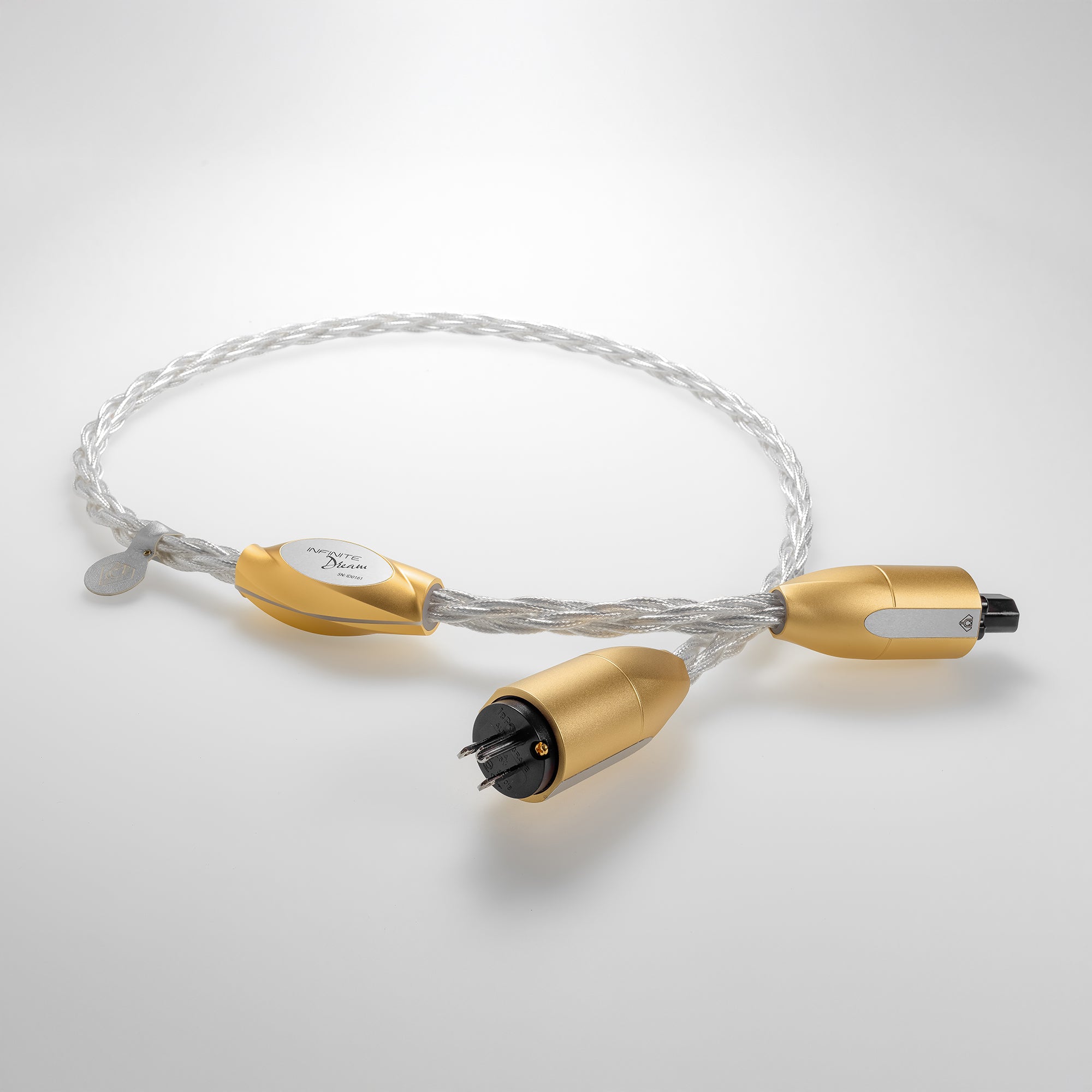 Crystal Cable Infinite Dream Power Cable - Image 5
