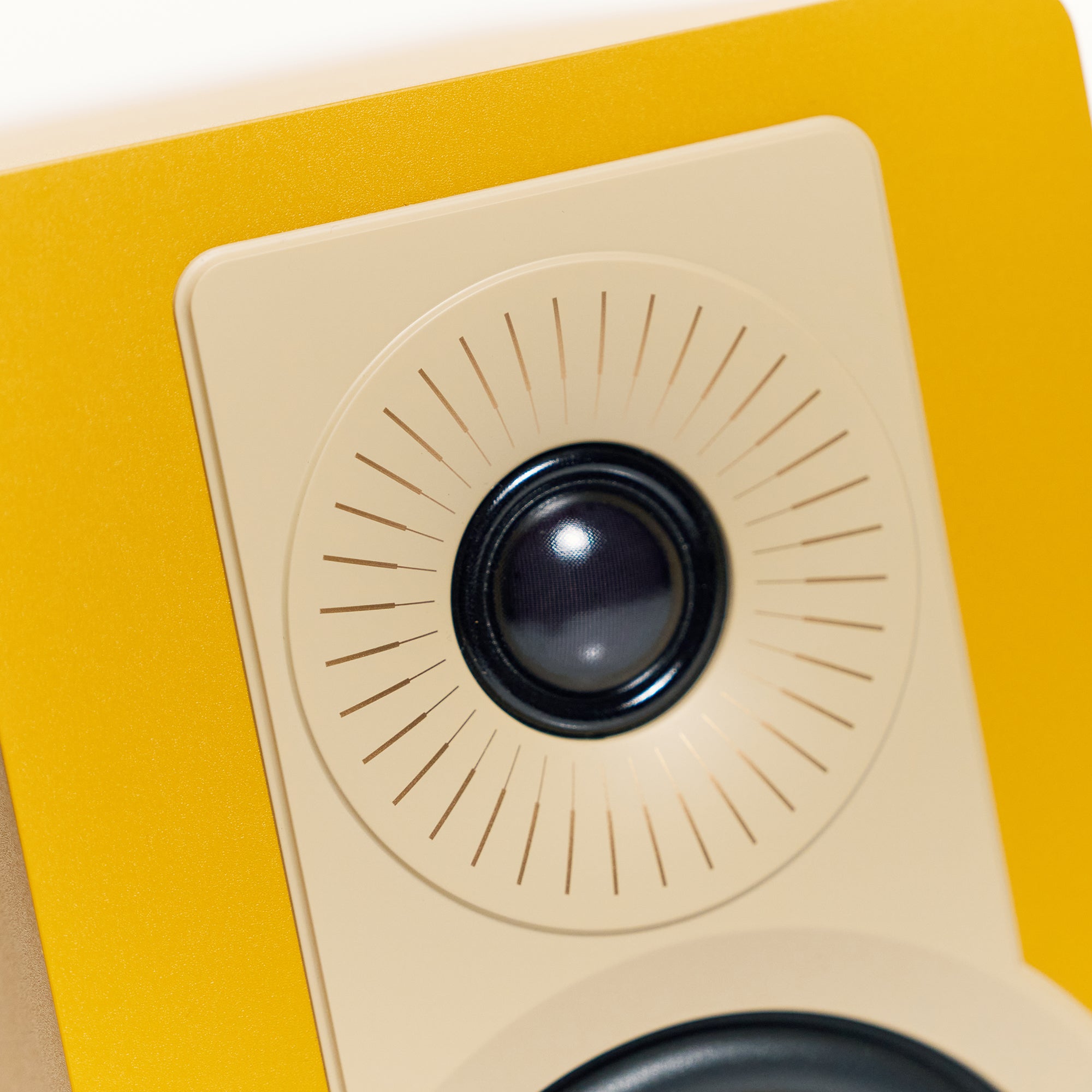 DALI KUPID Bookshelf Speakers (Pair) - Image 26