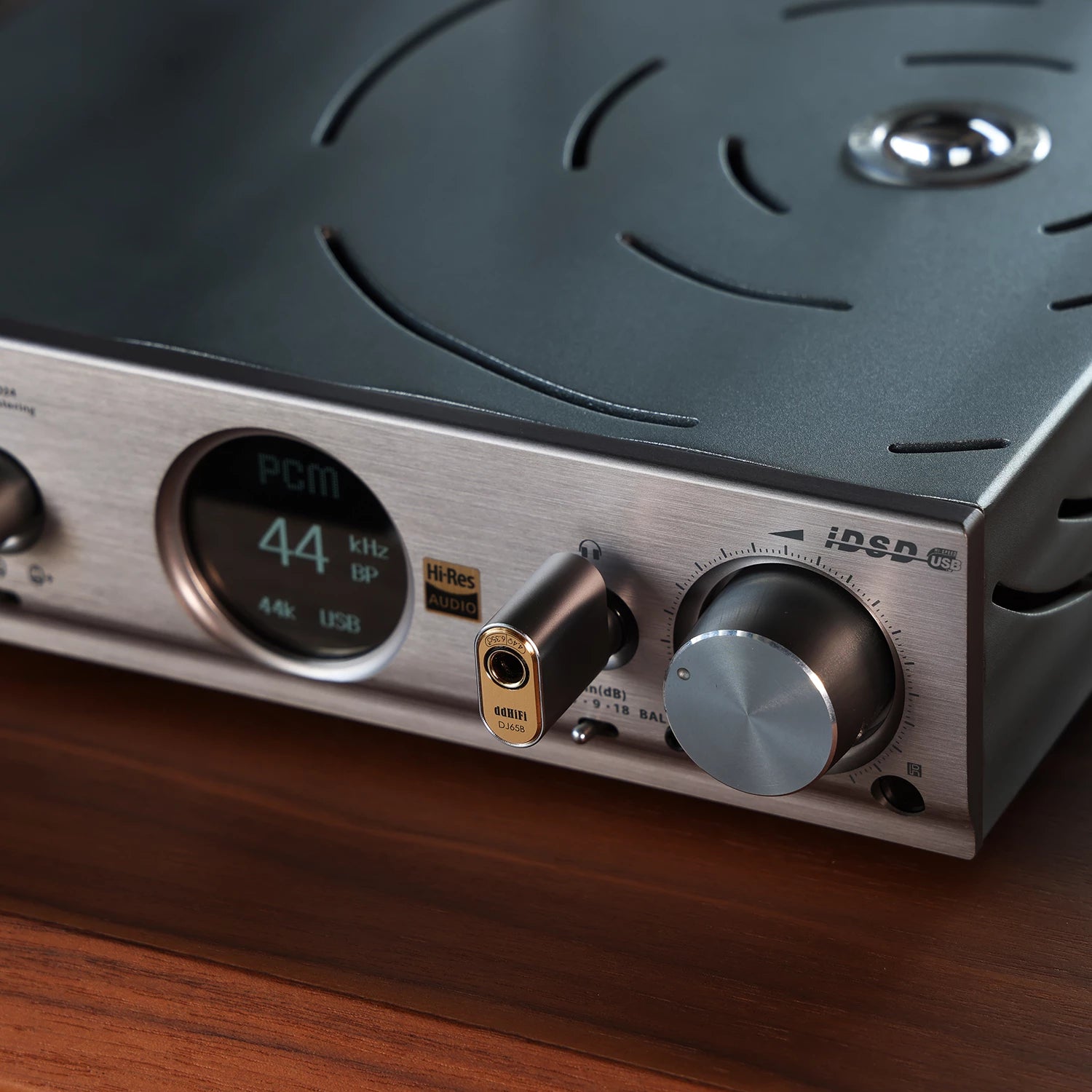 ddHiFi DJ65B AL 6.35mm Male to 4.4mm Female Adapter - Image 4