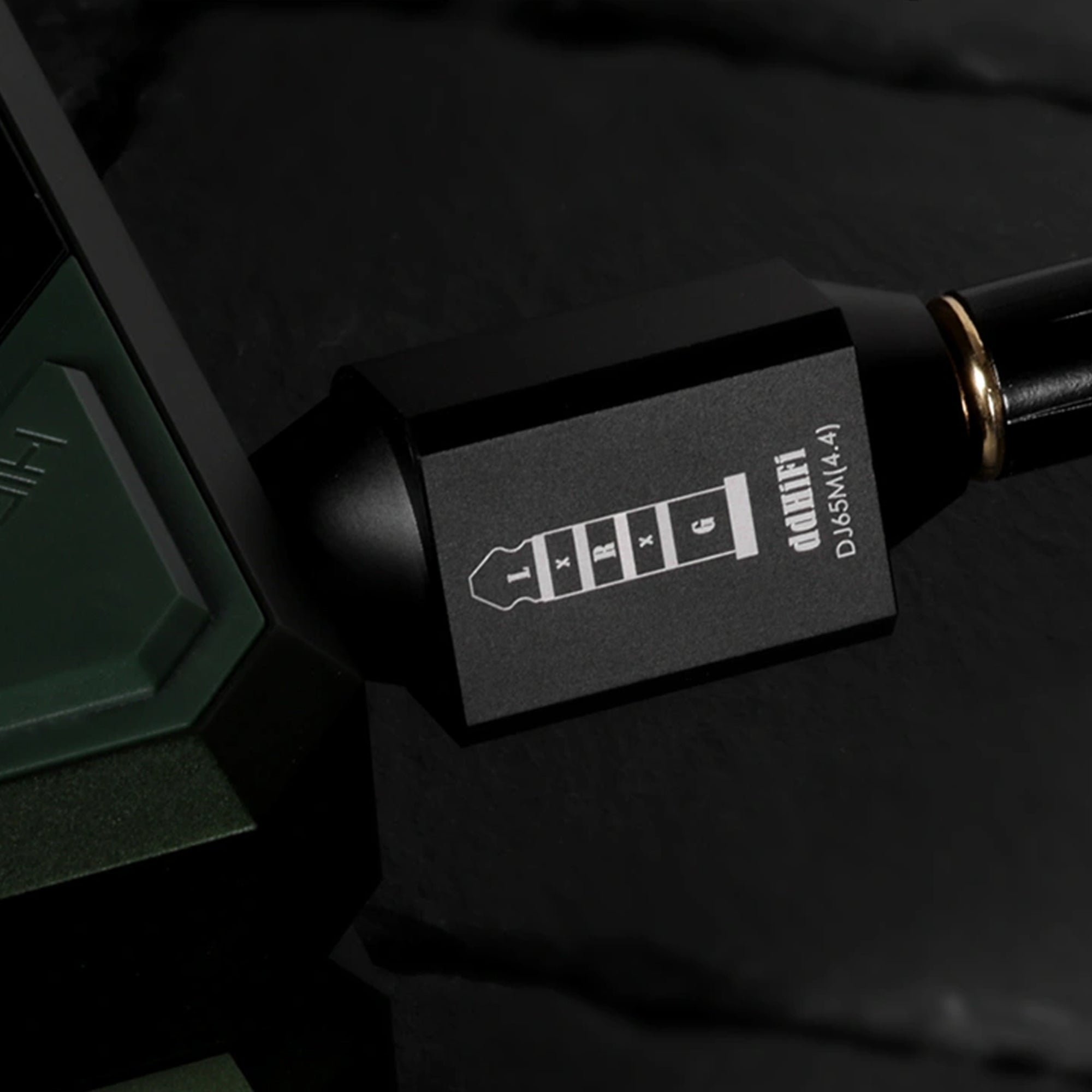 ddHiFi DJ65M 6.35mm Female to 4.4mm Male Adapter - Image 3