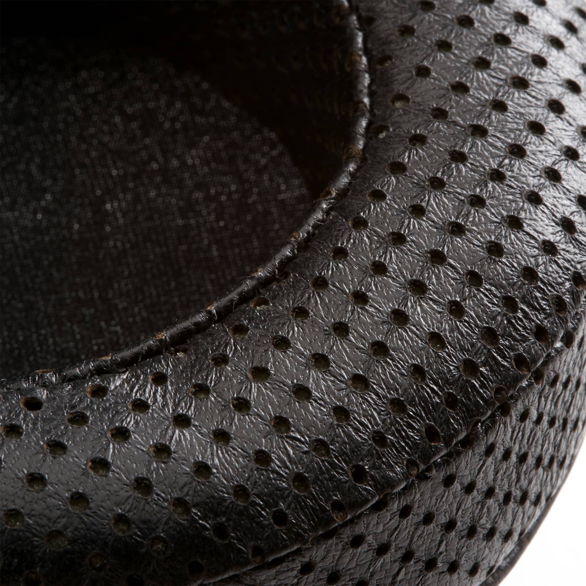 Dekoni Audio Elite Fenestrated Sheepskin Earpads For Focal Elear, Clear & Utopia - Image 6