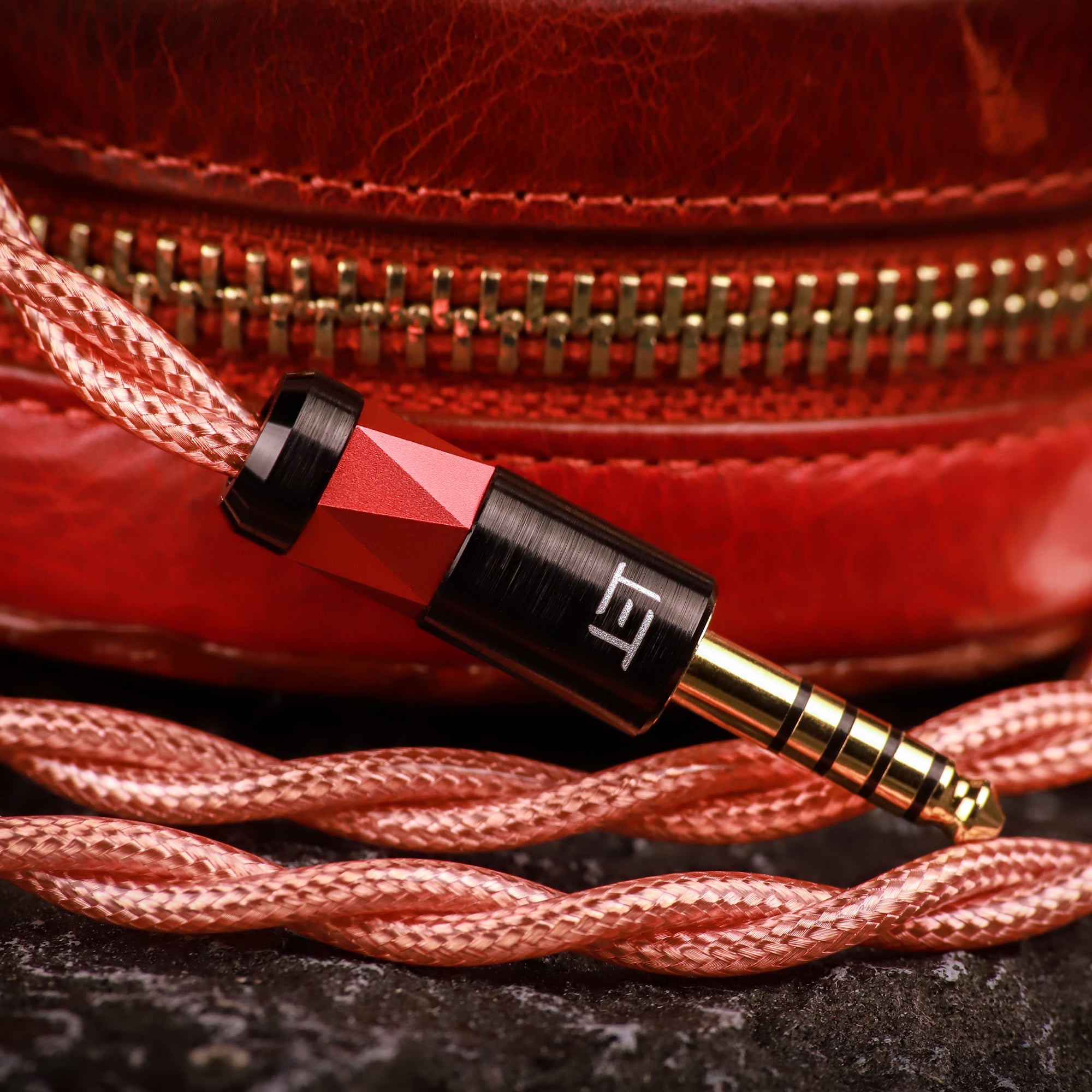 Eletech Cable School of Athens Aristotle In-Ear Cable - Image 3