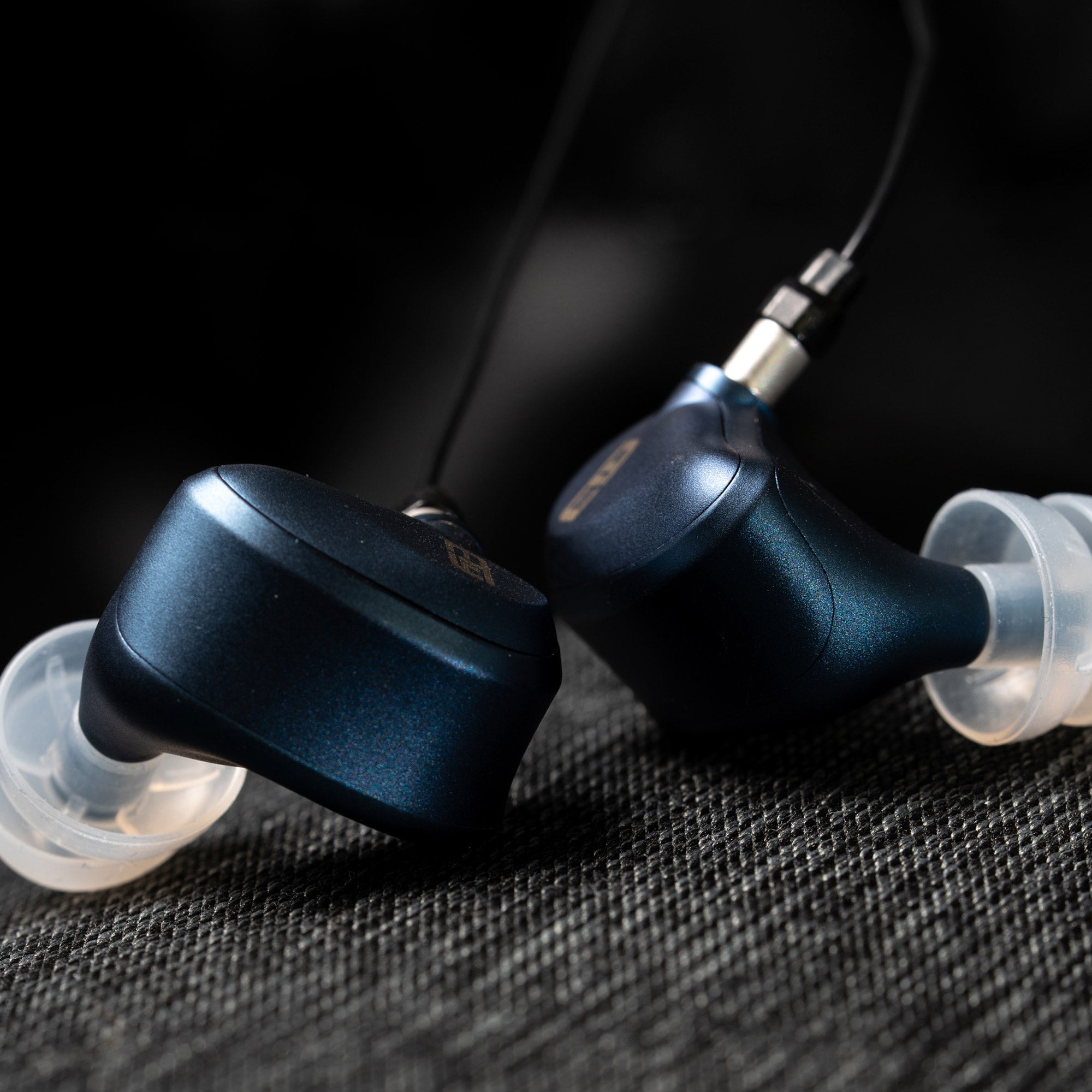 Etymotic EVO Multi-Driver In-Ear Earphones - Image 7