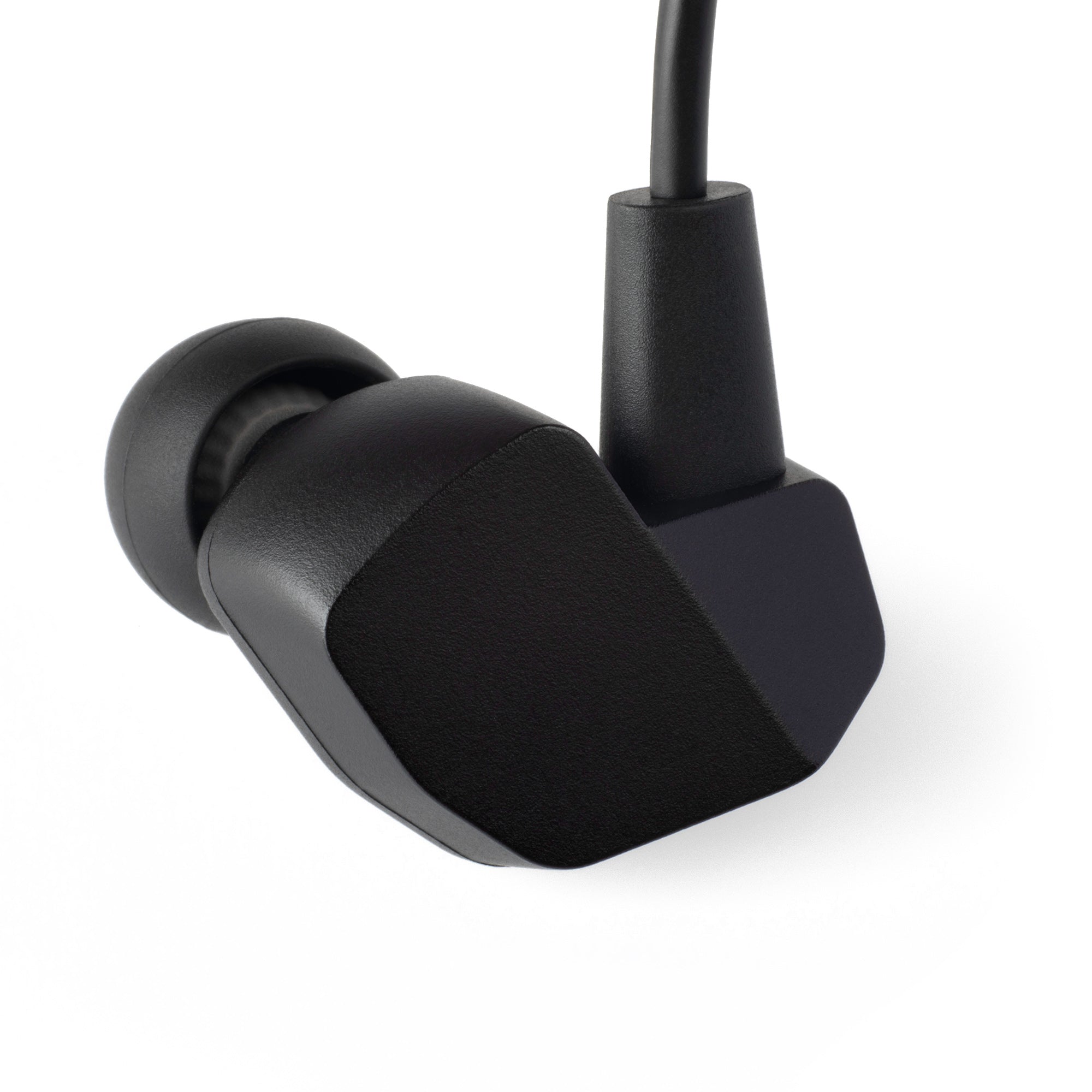 Final Audio VR3000 In-Ear Earphones - Image 4