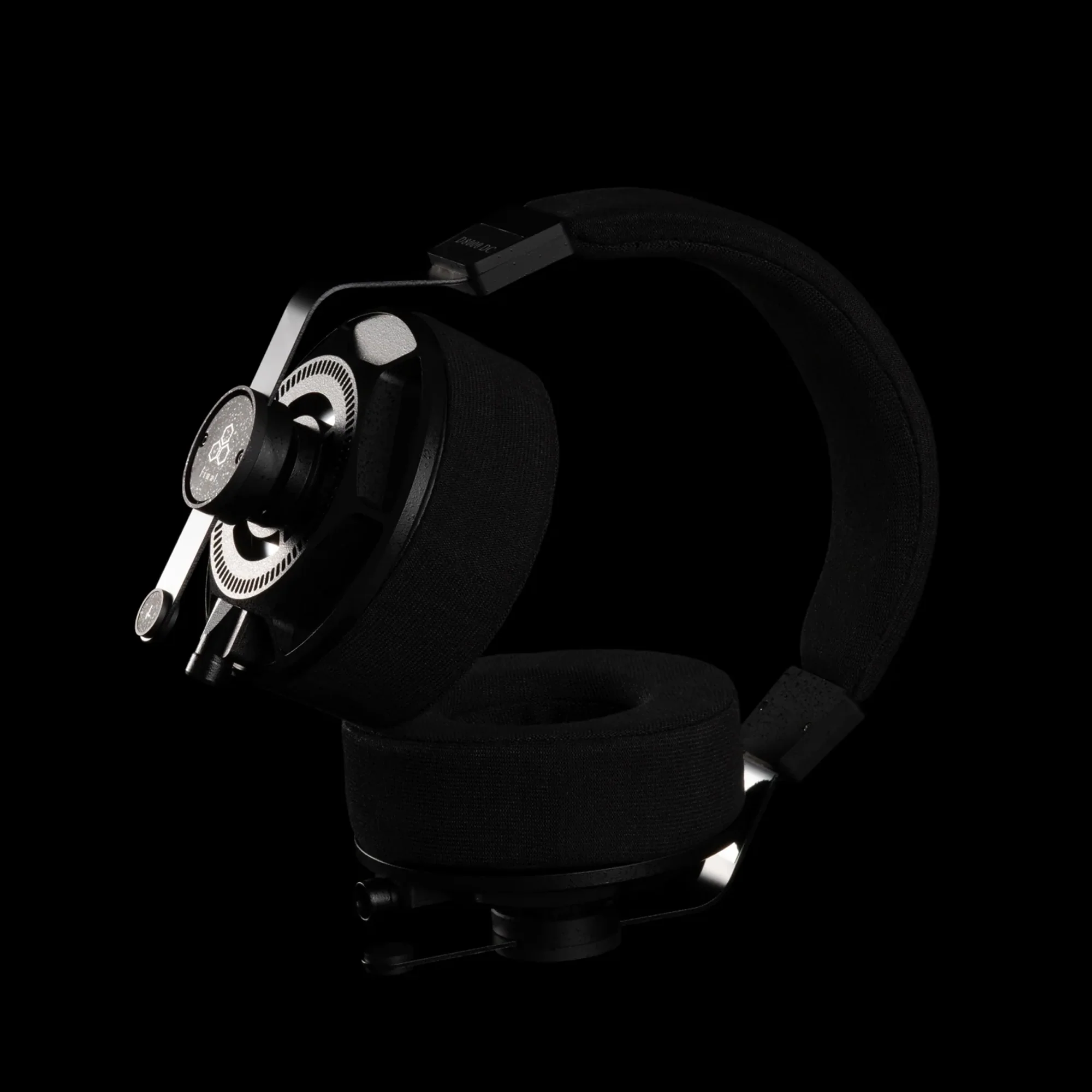 Final D8000 DC Edition Open Planar Magnetic Headphones - Image 7