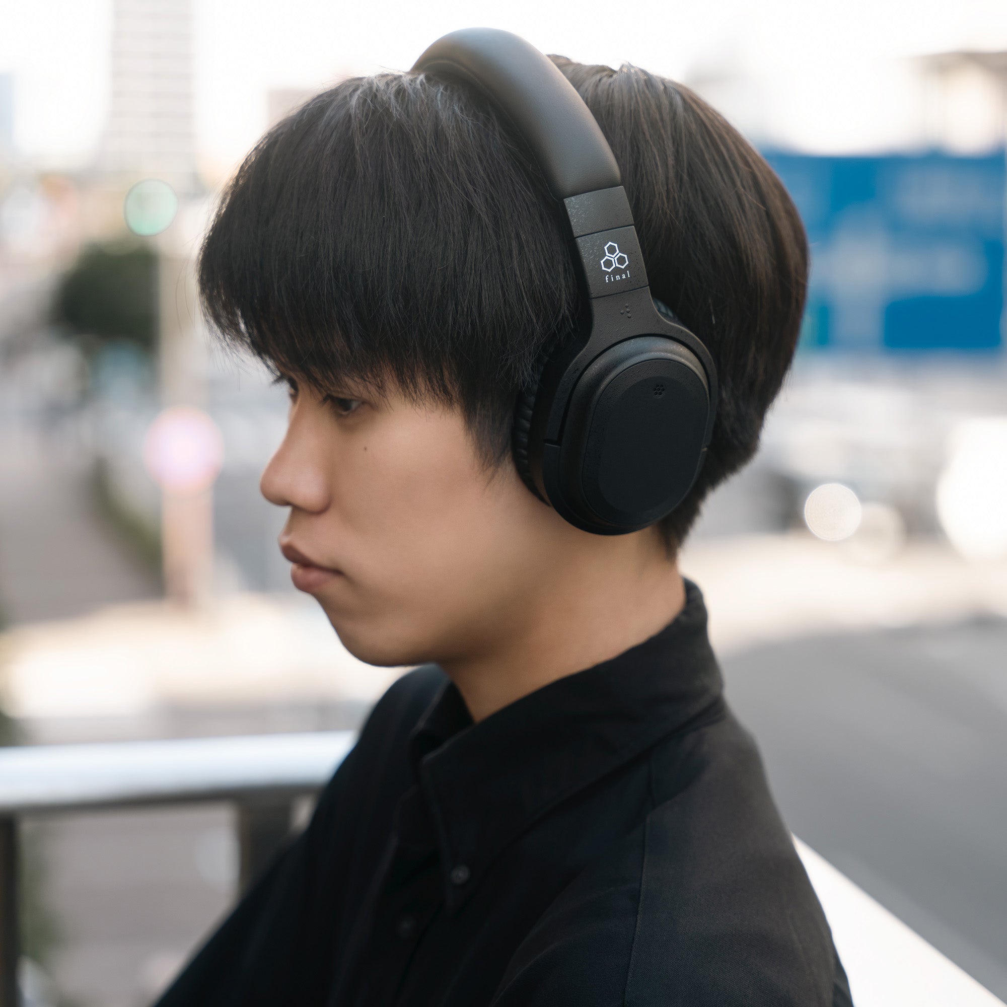 Final UX3000 SV Wireless Noise Cancelling Headphones - Image 12