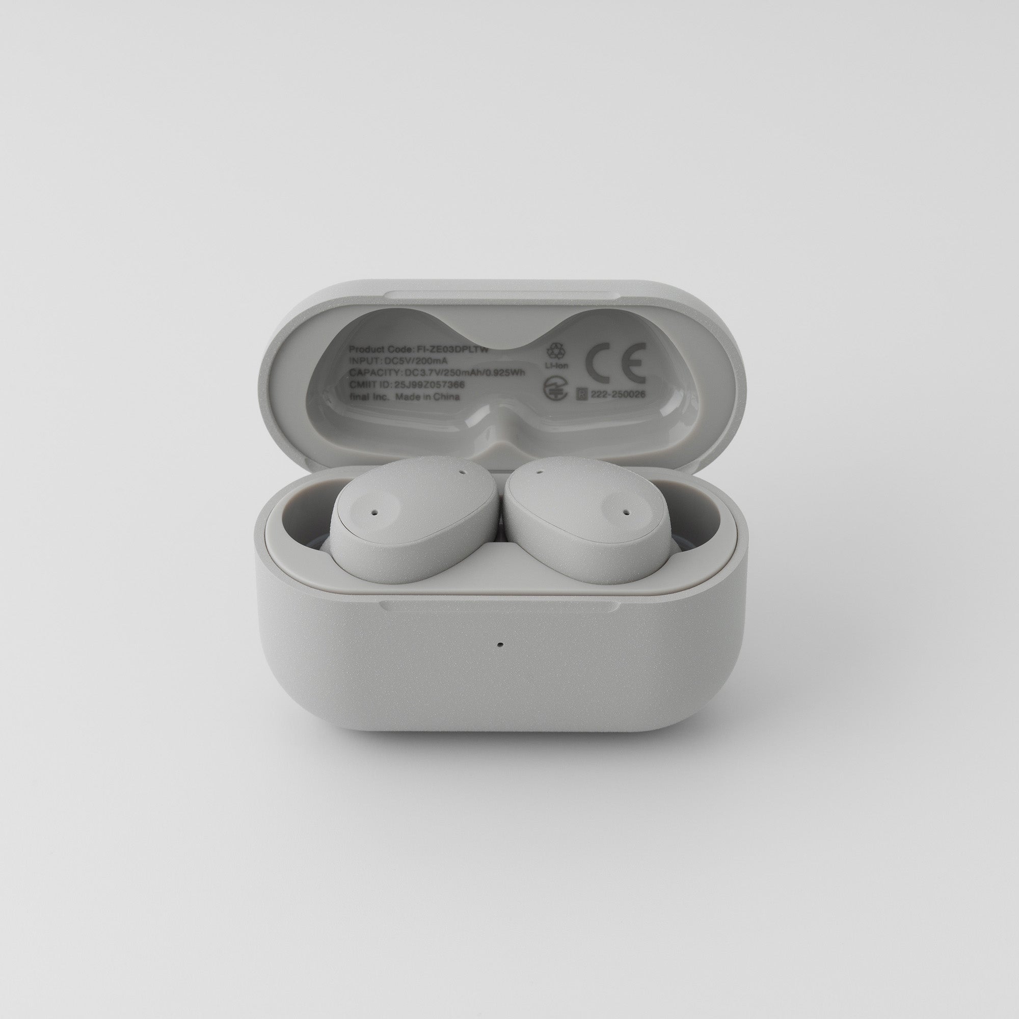 Final ZE300 TWS Earphones - Image 13