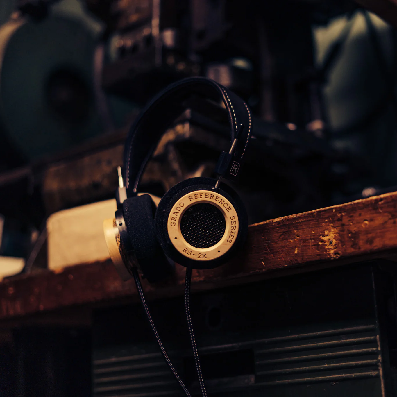 Grado RS2x Reference Series Headphones - Image 12