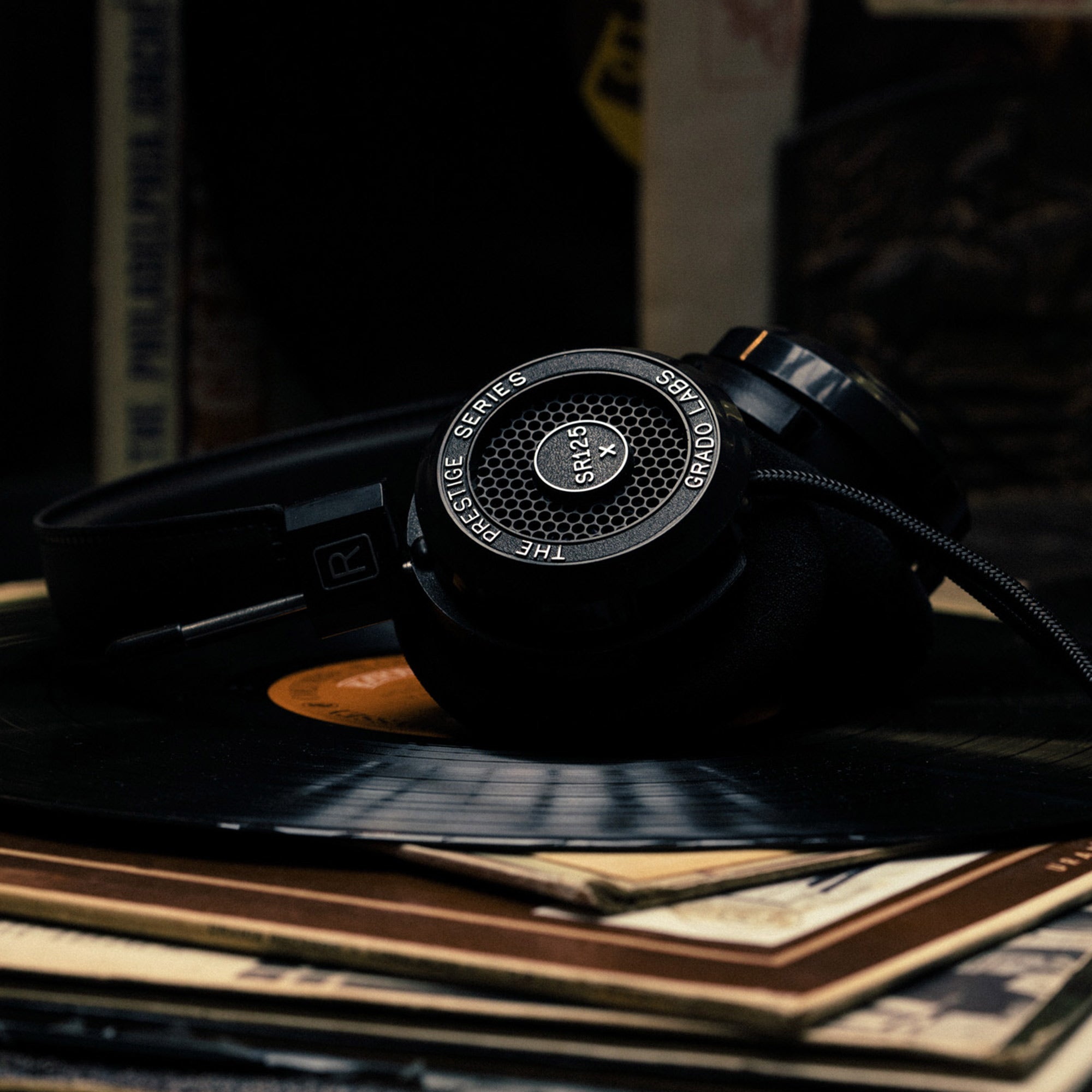 Grado SR125x Prestige Series Headphones - Image 7
