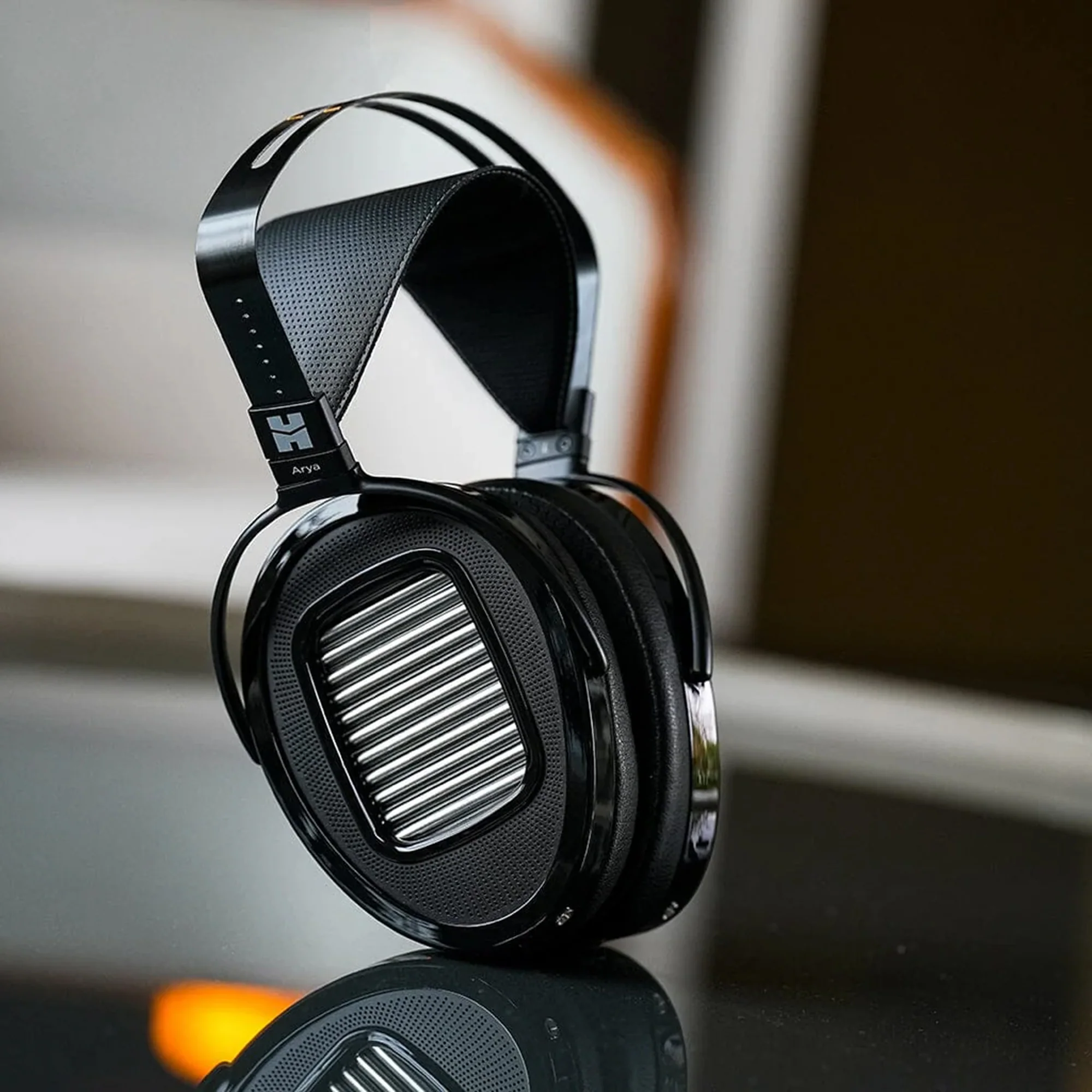 HiFiMAN Arya Unveiled Hybrid Driver Headphones - Image 8
