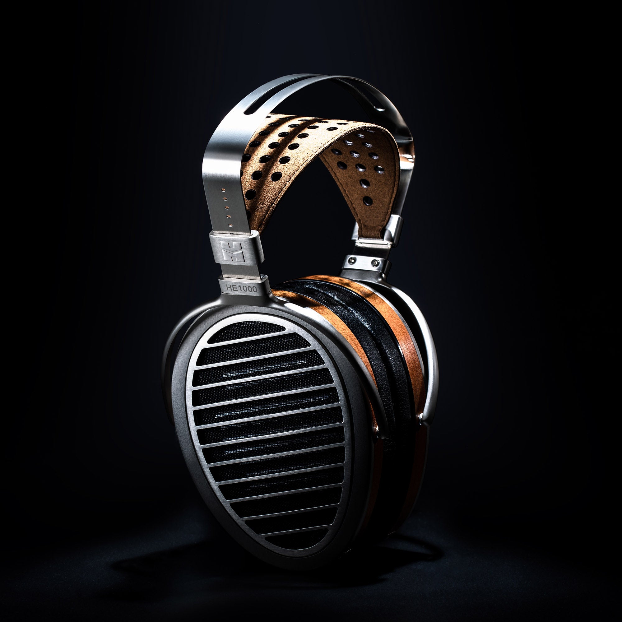 HiFiMAN HE-1000 V2 Stealth Open Back Planar Magnetic Headphones - Image 2