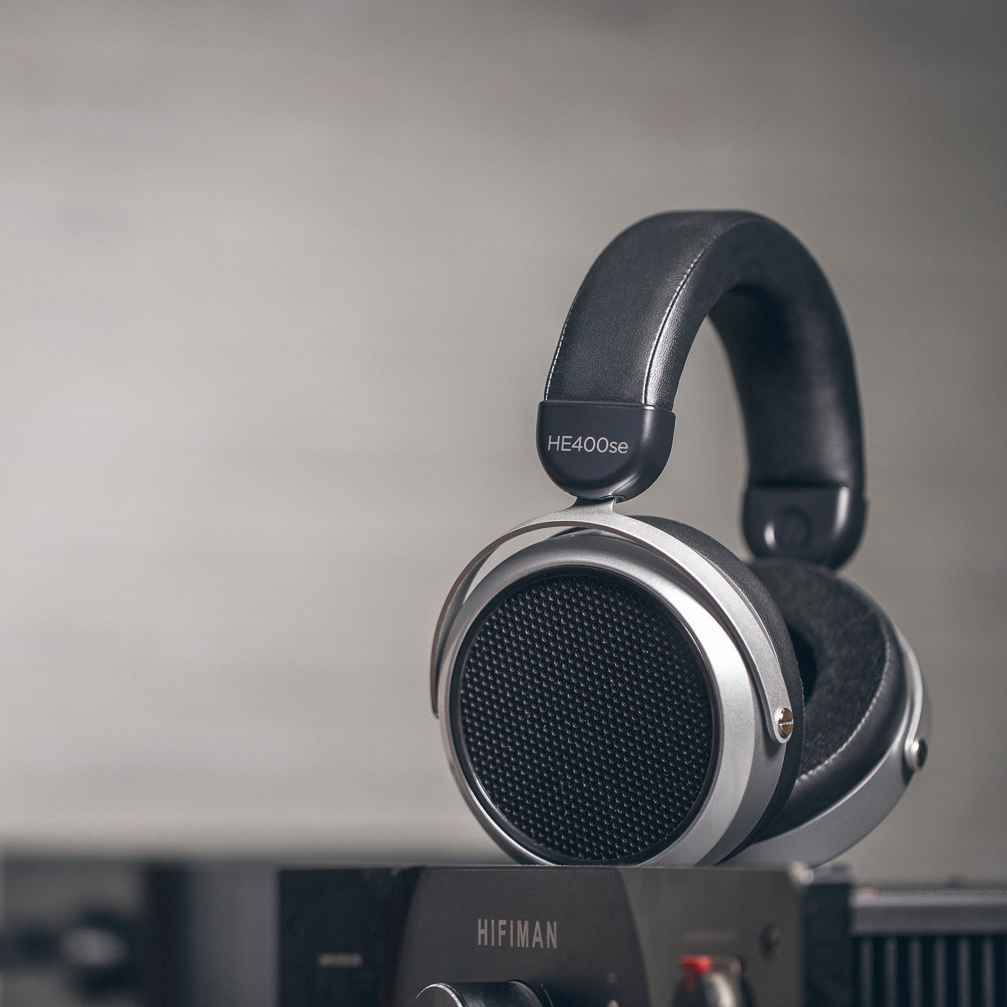 HIFIMAN HE-400SE V2 Planar Magnetic Headphones - Image 6