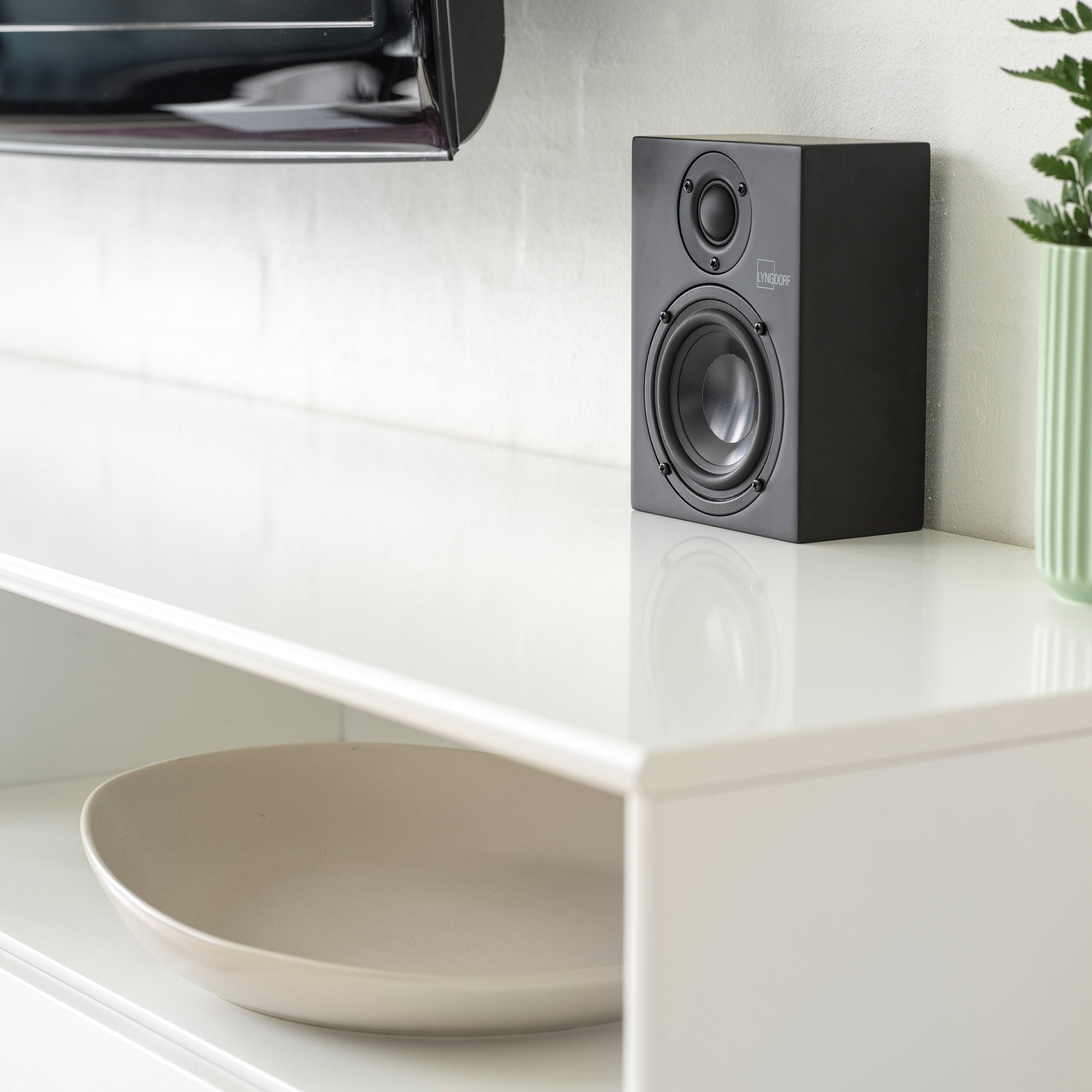 Lyngdorf MH-3 Satellite Speakers with Gabriel® fabric cover - Image 5
