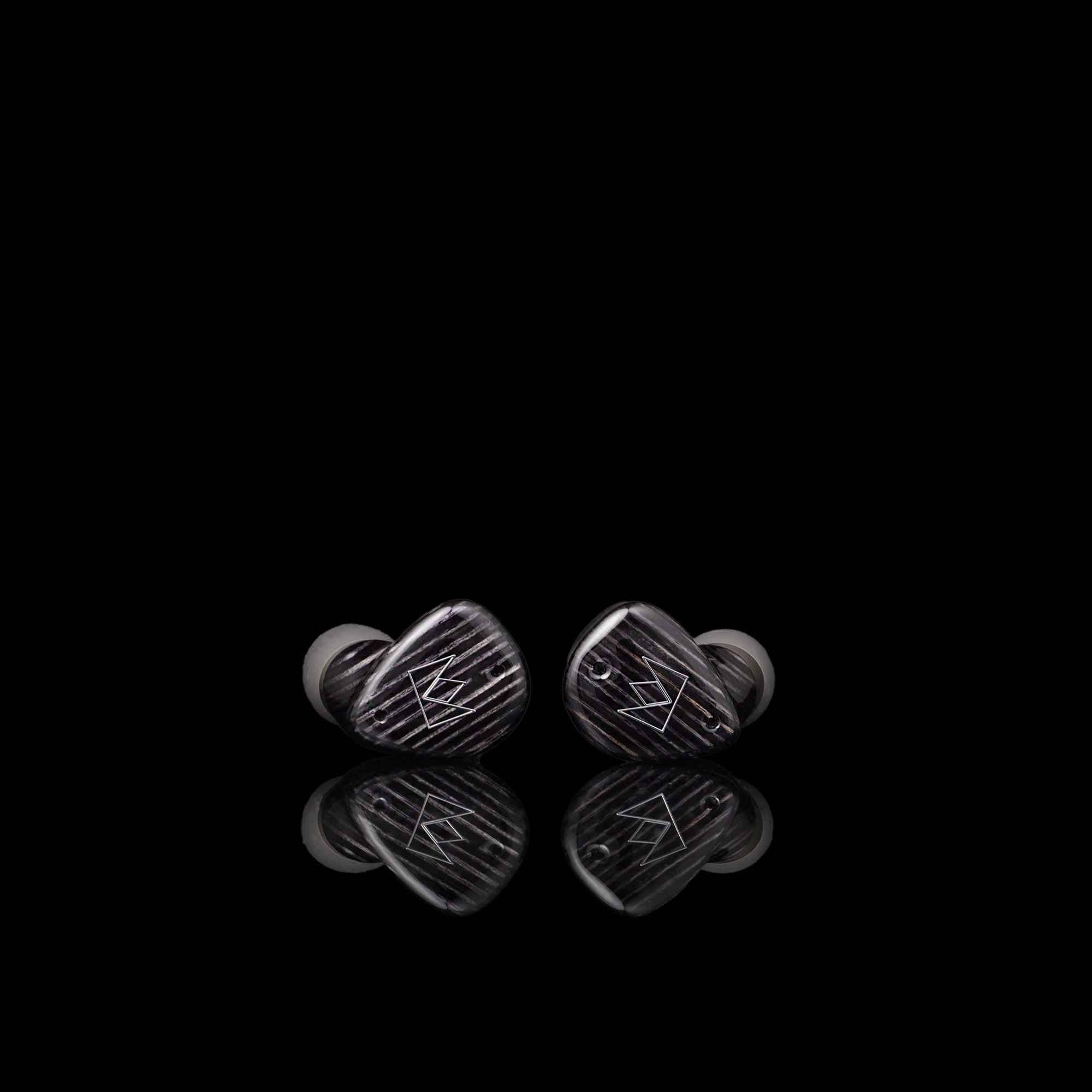 Noble FoKus Prestige Encore True Wireless In-Ear Monitors - Image 40