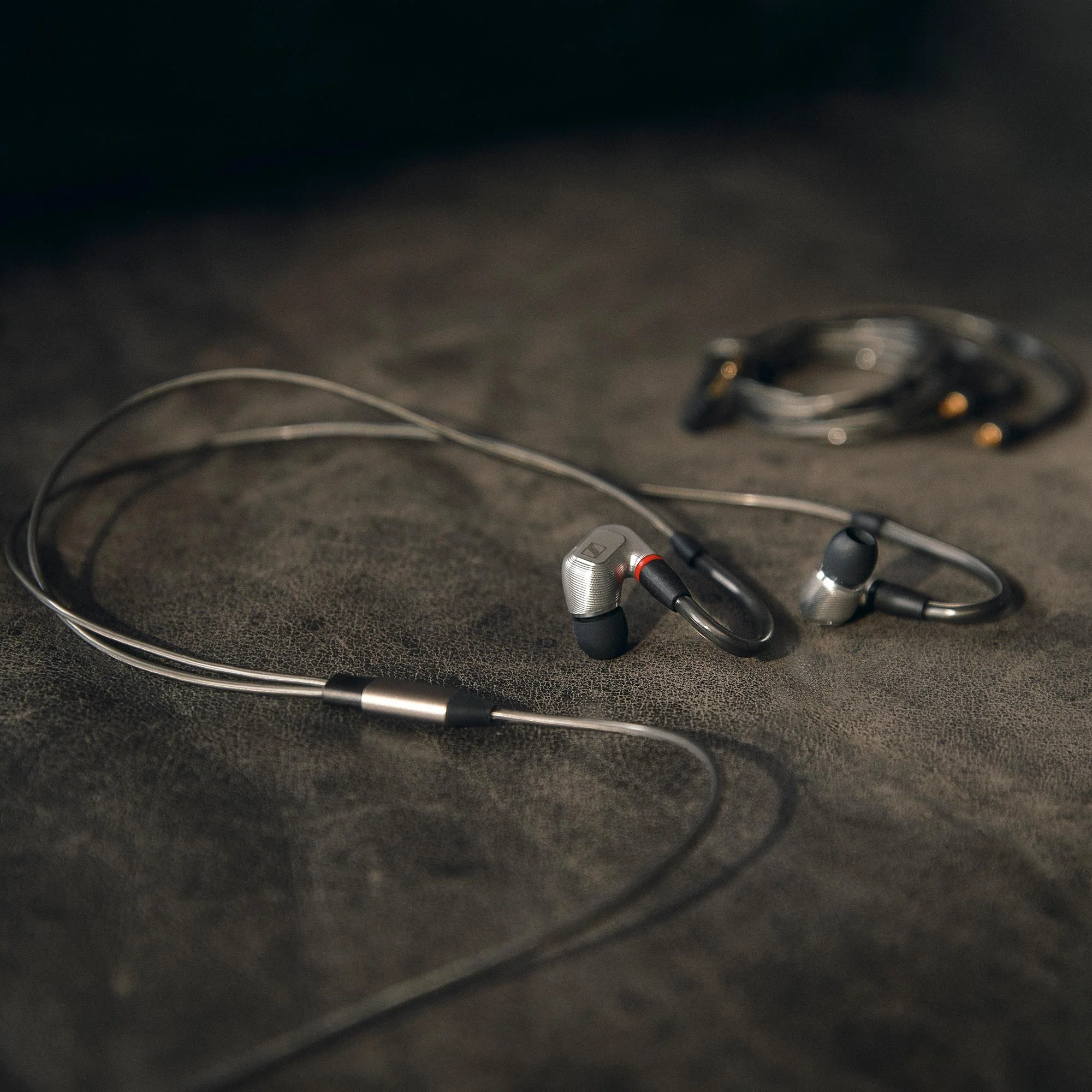 Sennheiser IE 900 In-Ear Headphones - Image 15